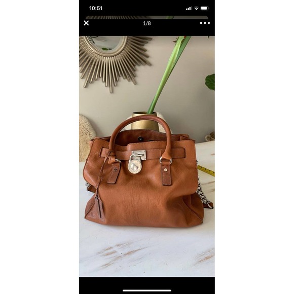 Michael Kors purse - Picture 1 of 8